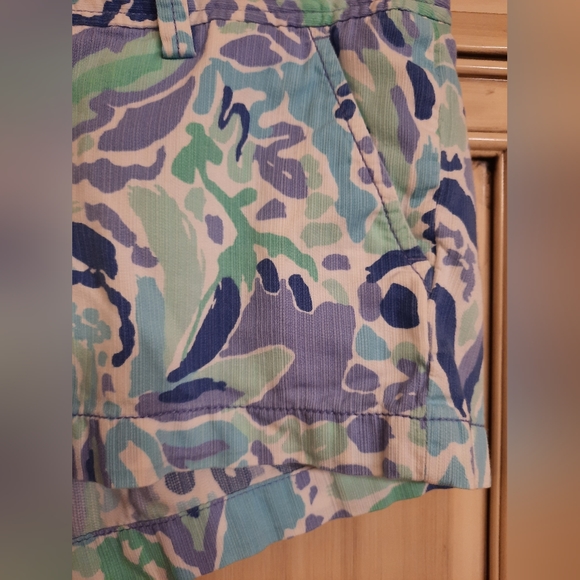 Lilly Pulitzer The Walsh Shorts - Size‎ 4 - Picture 3 of 7